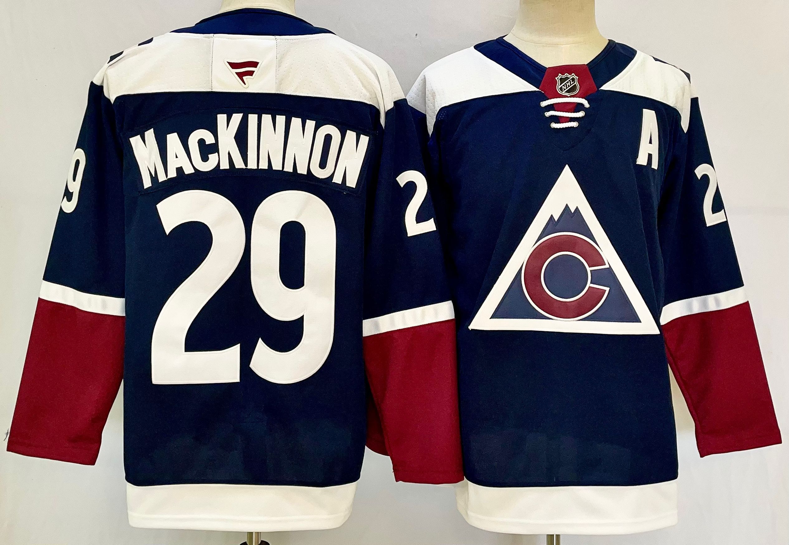 Men Colorado Avalanche #29 Mackinnon Blue 2025 Home Premier Player NHL Jersey